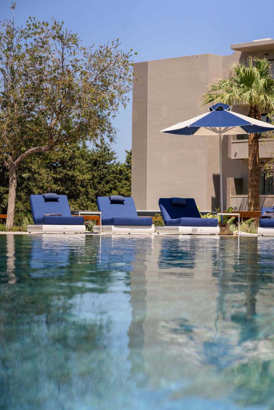 Cabu (Adults Only Hotel 18+)